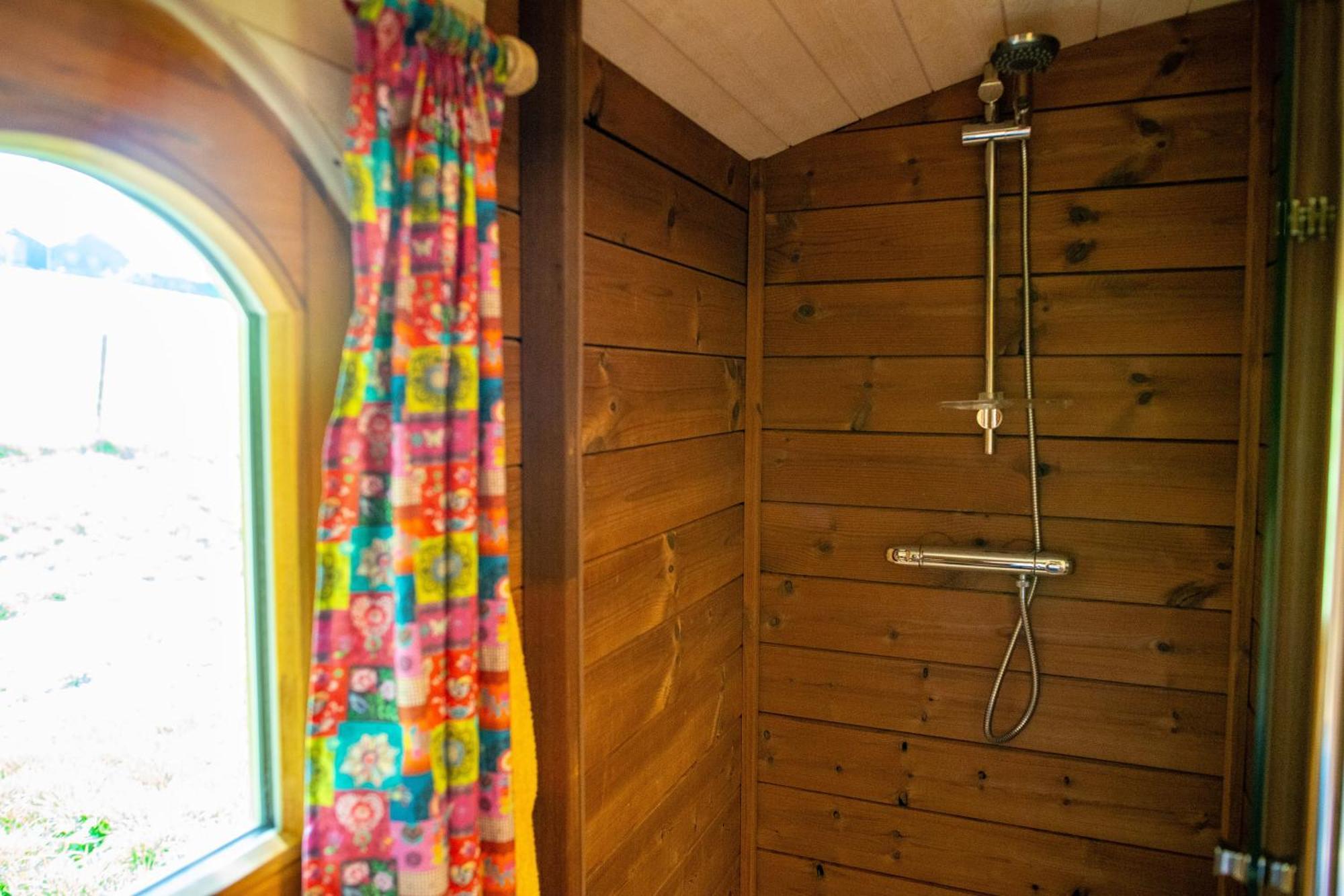 La Tiny House De La Bergerie Farm stay