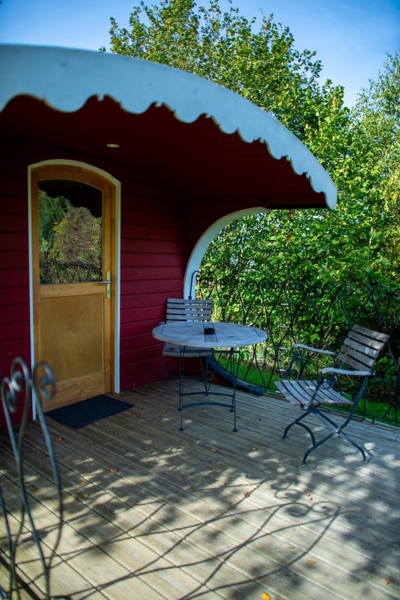 La Tiny House De La Bergerie Farm stay Lierneux